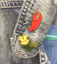 Load image into Gallery viewer, Mer-Meow Enamel Pin
